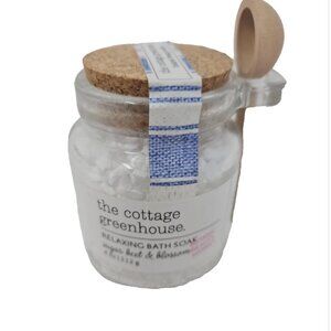 New Sealed Margot Elena Cottage Greenhouse Bath Soak Sugar Beet & Blossom Glass